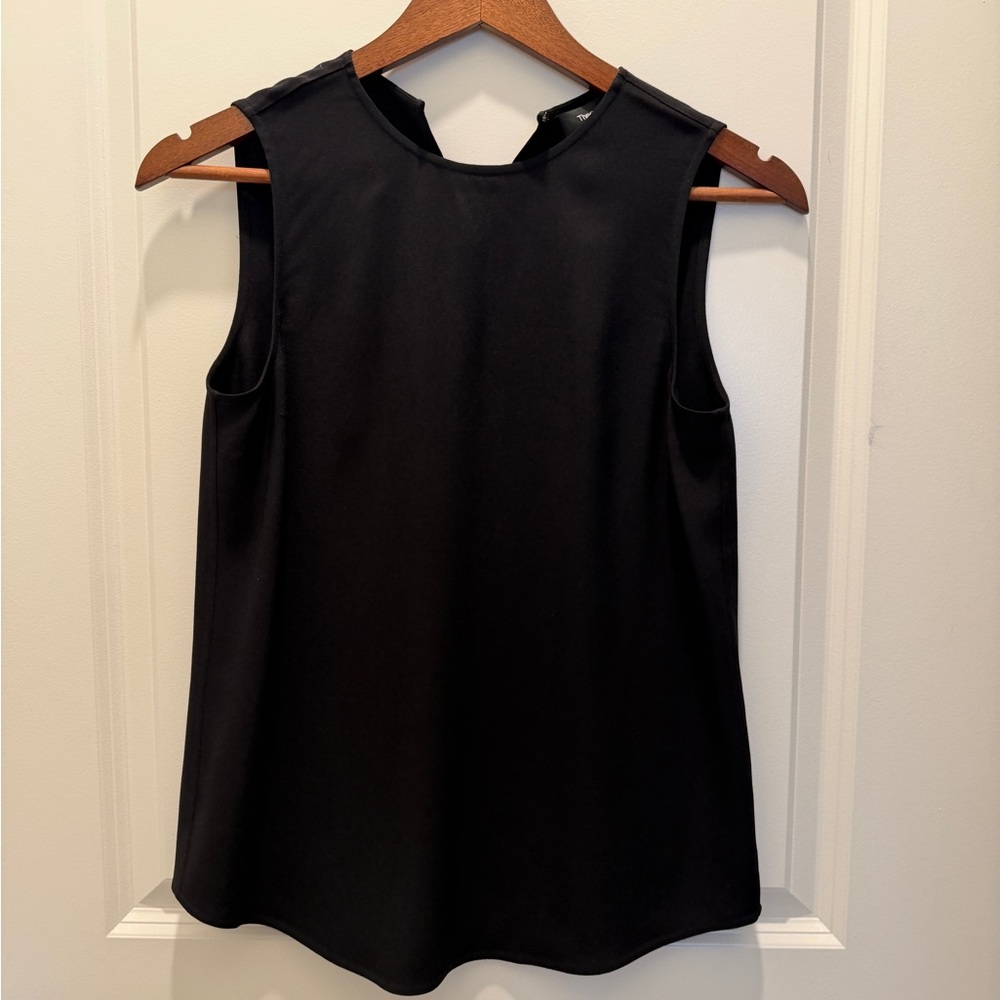 Theory Black Sleeveless Crewneck Top